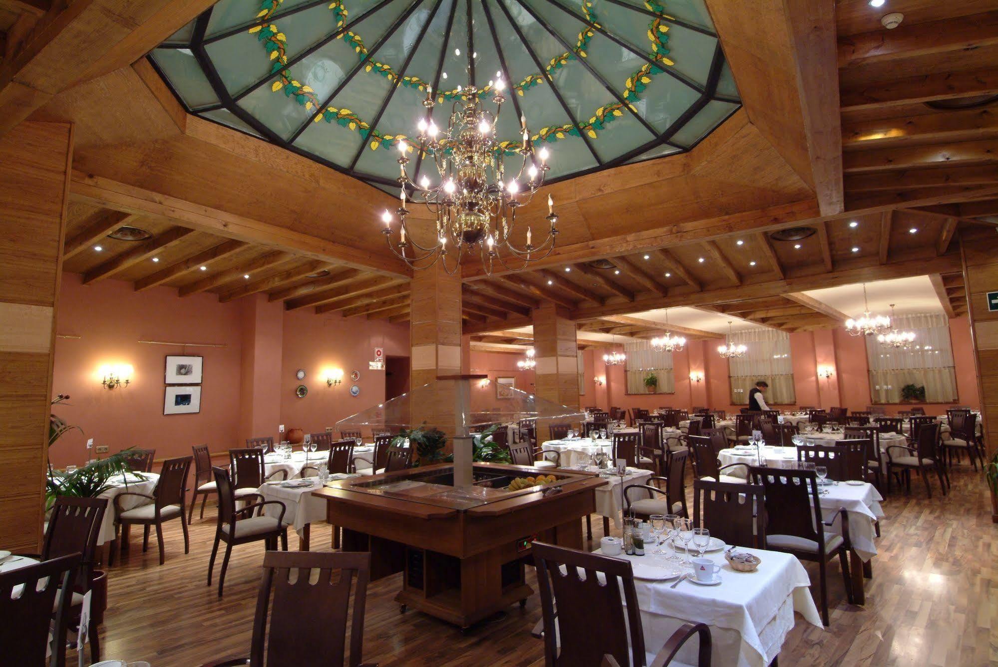 Hotel Palacio De Onate Guadix Restaurang bild